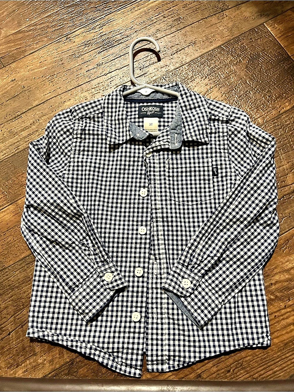 Navy & White OshKosh B'gosh Gingham Print button down dress shirt; Size Boys’ 3T